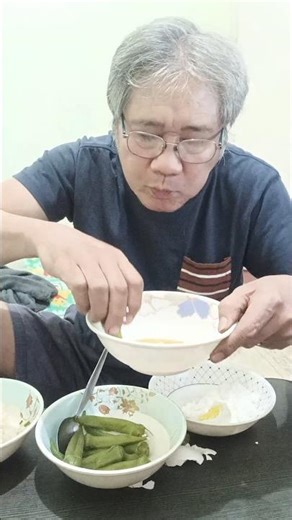 eating lady finger#lunch #asimkilig#viralshort #shortvideo