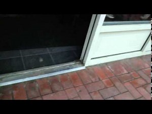 kim's red long leg cast