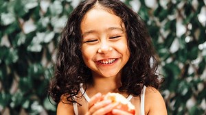 7 Rare Qualities That Define The Golden Child In A Family, According To Psychology