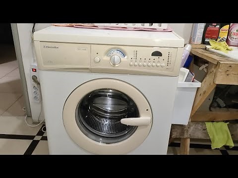 NEW washing machine Electrolux EW1077F for 7 kg load of laundry! Full overview and service mode