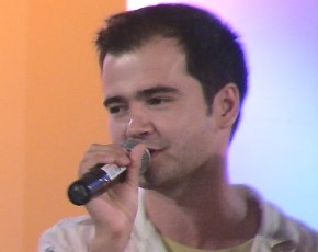 Laurenţiu Duţă o însoţeşte pe Elena Gheorghe la Eurovision