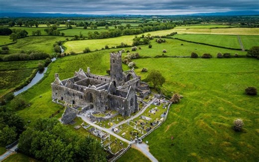 A guide to Ireland’s forgotten castles and abbeys