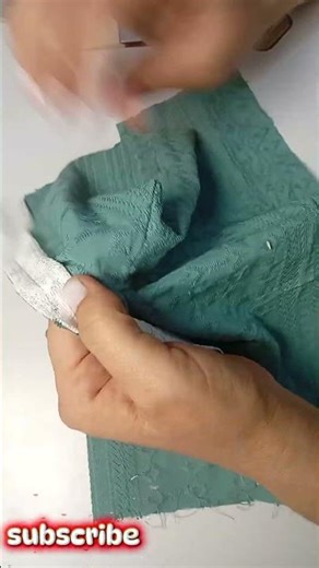 Perfect V-Neck Finish for Dresses & Blouses #sewing #sewingtutorial #diy #sew #sewingtips #fashion