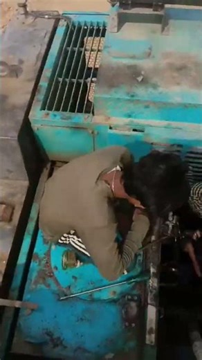 machine servicing🧑‍🔧