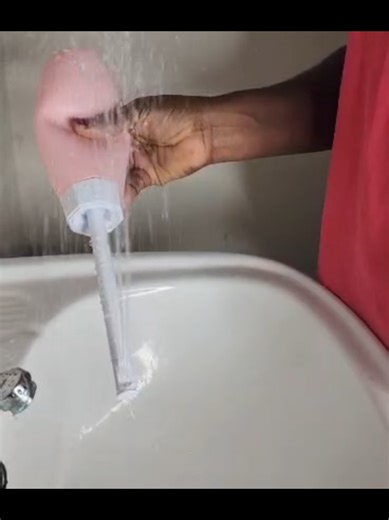 80 Ghs Step-by-Step Cleaning During Menstruation (Using a Portable Bidet Bottle) 1. Wash your hands first 🧼 Always wash your hands before removing your pad or touching your private area. 2. Remove your used pad or tampon Take off the used menstrual product and dispose of it properly. 3. Fill your portable bidet bottle with clean water 💧 Fill it with clean lukewarm water. This helps make the rinse more comfortable. 4. Rinse the vulva using the portable bidet bottle Sit on the toilet or squat sl