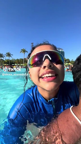 Granos en Volcano Bay: Un Día Perfecto arruinado