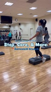 Stop #3 on the Group Ex Tour brought me to our Battenkill Branch for Step, Core & More with Penny! The class kicked off with a classic step routine (harder than it looks!), and while I definitely got lost a few times with the combos, the goal is to keep moving and have fun. The second half shifted into strength training with dumbbells and finished strong with core work for a full-body burn. My favorite part of the class was the instructor, Penny! She brings such positive, motivating energy and m