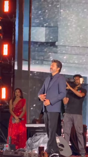 DREAM GLAM BY JAY on Instagram: "STILL IN DISBELIEF 🥺❤️ A DREAM CAME TRUE MOMENT. MY HEART IS FULL. MY INNER CHILD IS SCREAMING. SO OVERWHELMED. ENGGAL THALAPATHY 🫶🏻💗"