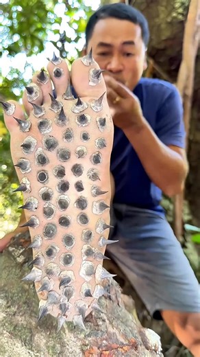 Emergency Shoe Making for Survival Camping