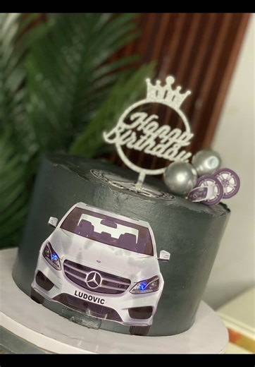 Mercedes benz Cake 😍 gâteau danniversaire 🔥#gateaudanniversaire #brazzavillecongo242🔥🔥🇨🇬🇨🇬🇨🇬
