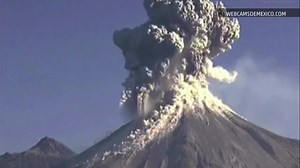 471K views · 10K reactions | Ash flies 13,000 feet into the air as Mexico's most-active volcano puts on this impressive display. | The Weather Channel | Facebook