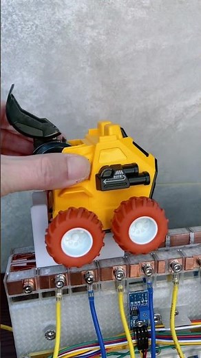 Electromagnetic catapult toy catapult