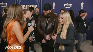 Avril Lavigne is revealing her favorite song to perform on stage! | Access