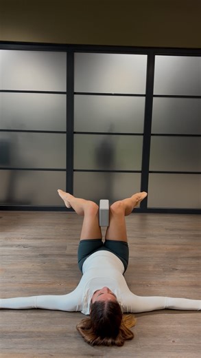 Monica - Online Coach for Dancers on Instagram: "One of my favorite ways to train turnout support, inner thigh strength, and pelvic stability while keeping your lower back happy and pain-free. This exercise looks simple, but it’s a game-changer for dancers: ✨ Strengthens your inner thighs + deep rotators for turnout ✨ Mobilizes the hips without gripping or forcing turnout ✨ Activates your pelvic floor + deep core for balance and control ✨ Supports your lower back so your extensions and turns fee