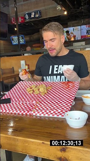 Joel Hansen REALLY DOESN'T LIKE This Food... #food #fastfood #foodchallenge #texas #seafood