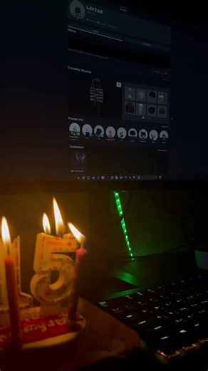 اليوم عيد ميلادي و ادري نزلت بوقت غلط بس جاي اعتذر لكم عن السحبه لاني ما فضيت بسبب تراكم الدراسي عندي فا ان شاء الله بالأجازه بنزلكم مقاطع 3> #اكسبلور #fyp