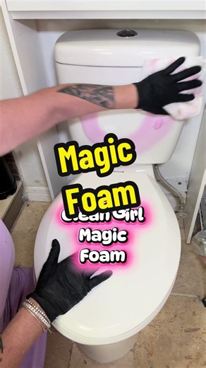 Using @Clean Girl Magic Foam Cleaner💖 #cleaningtipsandtricks #cleaninglady #cleaningtips #housecleaning #deepclean