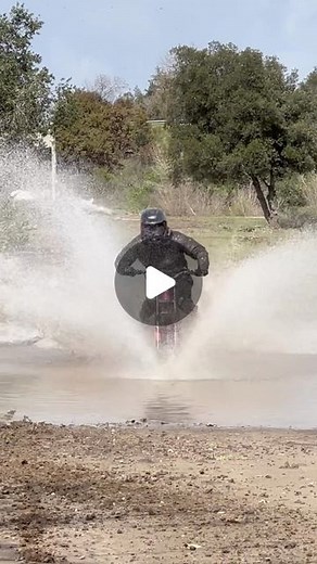 Sur Ronster on Instagram: "Enter my 72v Surron Giveaway! (in bio 💪) Gone muddin’ 🤠 #surron #ebike #mudding #giveaway #chargedpev #detailing #ebikedetailing #72vsurron #suron #emoto #electricdirtbike #surronster #surronx #super73"