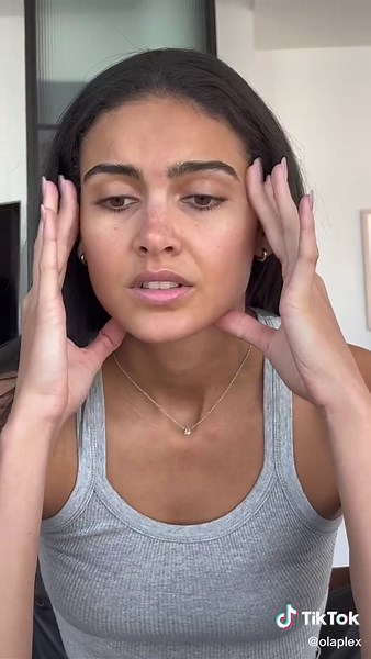 When to Wash Your Hair: Olaplex 4c Clarifying Shampoo Guide