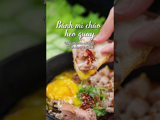 Breakfast skillet with roast pork Bánh mì chảo heo quay #helenrecipes #shorts #food #reels
