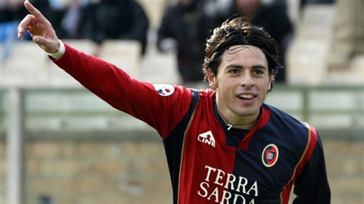 Mauro Esposito: "Tagliato dal Mondiale 2006 perché ero del Cagliari. Spariti tutti, nel calcio non ho amici"