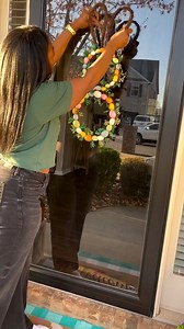 Simple Easter porch decor! ☀️ #HomeDecor #easterdecor #homegoods #amazonfinds🐰 | Pinkie Mays Jenkins