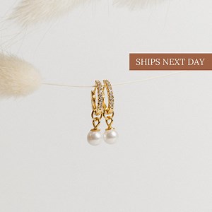 Pearl Drop Huggie Hoops by Caitlyn Minimalist • Diamond & Pearl Earrings • Pave Huggie Hoops • Bridesmaids Jewelry • Wedding Jewelry • ER026 - Etsy