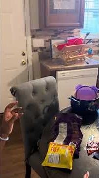 She Hurt Me With My Ariana Grande Shirt On!! "SIT DOWN GIRL" (Shay & Bria)