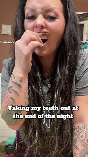 Taking my teeth out after using fixedent for the forst time in 8 months. #To0thlessQueen #dentures #denturegang #dentureconfidence #toothless #routine #clean #cleantok #remove #taste #adhesive #glue #teeth #teethtok #op #night #denturesatayoungage #denturejourney #reasons