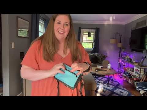 Suitcase Unboxing & Review | Travel Essential for Easy Packing