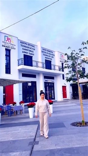 Exploring the Flow of the Trind Song by Shanti