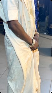 The moment Alhaji Sulaiman Alao Malaika mount the stage to thrill the guests with melodious songs at the movie premiere of Akintunde Yusuf (Baba Eko) at Eko Club. | KS1 Malaika Update