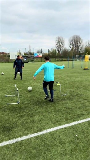 Beidfüßige Technik entscheidet über dein Spiel ⚽️