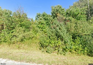 1019 Colonial Dr, Benton Harbor, MI 49022 | Homes.com