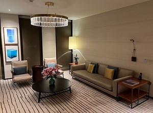 Best Hotel Loyalty Program For Suite Upgrades?