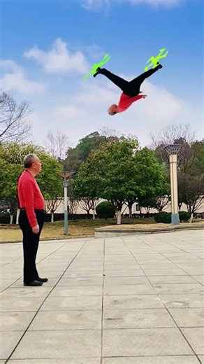 Two-wheeled flying #Special effects production #Mobile phone shooting #Transformation gameplay