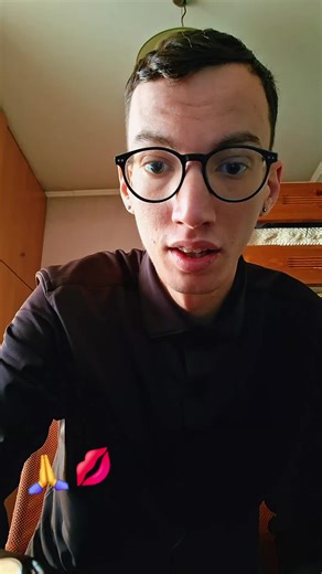 Βίντεο χρήστη atsidas (@atsi.apatsi) με μουσική πρωτότυπος ήχος - atsidas