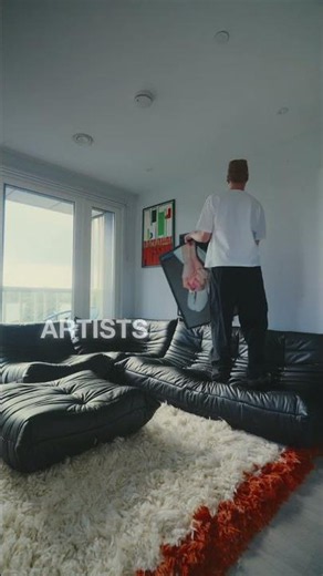 Your walls might be the reason your home doesn't feel like home. 👀