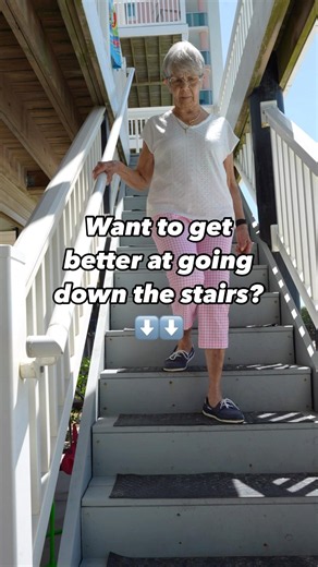 One exercise to make going down the stairs easier ✅