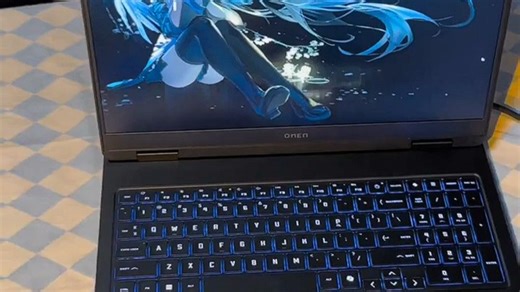 惠普暗影精灵11游戏本，搭载高性能配置，沉浸式体验精彩新场景，助力玩家畅快开黑，轻松应对各类电竞挑战。强劲散热设计保障持久稳定输出，结合生活化使用场景，带来高效