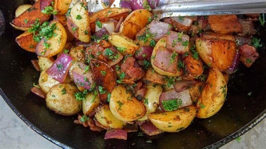 Delicious Pan Fried Potatoes