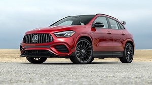 2026 Mercedes-Benz Mercedes-Benz_gla-Class Photos: Interior, Exterior, and Videos