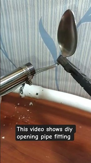 DIY Hack: Opening a Pipe Fitting with a Spoon and Torch. Removing pvc joint without cutting #diy