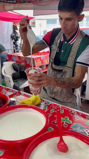 Las fresas con crema que probamos en Morelia #fresas #preparadas #viral #parati