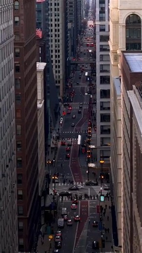 Chicago's Hidden Urban Canyon 🇺🇸 | Stunning Drone View of La Salle Street!#shorts #travel #city