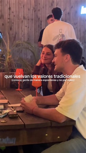 basta de conocer gente por redes, veni a eterna 😉 #valorestradicionales #conocergente #chamuyar #chongo #sanisidro