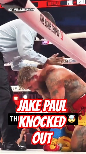 RINGSIDE VIEW OF JAKE PAUL KNOCKED OUT #anthonyjoshua #knockout #jakepaul #netflix #ko #boxing #ufc