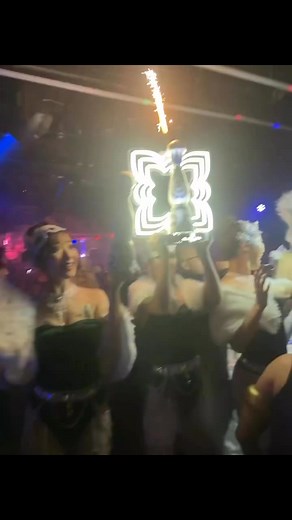 Tokyo’s nightclub is super fun! | Japan Nightlife