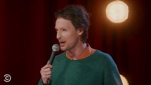 Guy Montgomery confesses that he didn’t expect so many Americans to have American accents. | Comedy Central Stand-Up