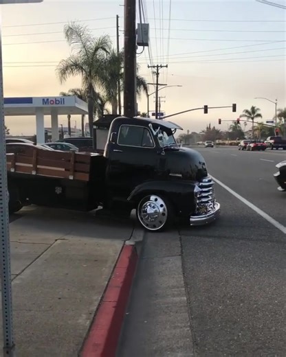 Classic COE #keystoneautomotiveoperations #chevy #chevrolet #c10 #c10trucks